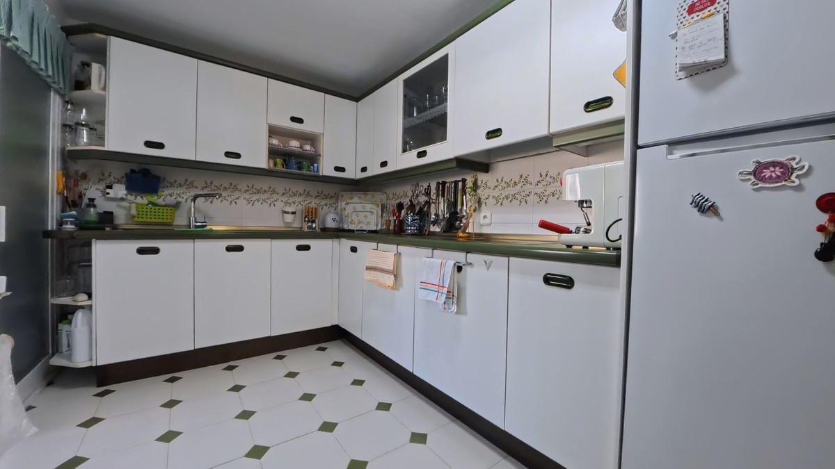 Appartement te koop in La Carihuela | 3 slaapkamers H5350096