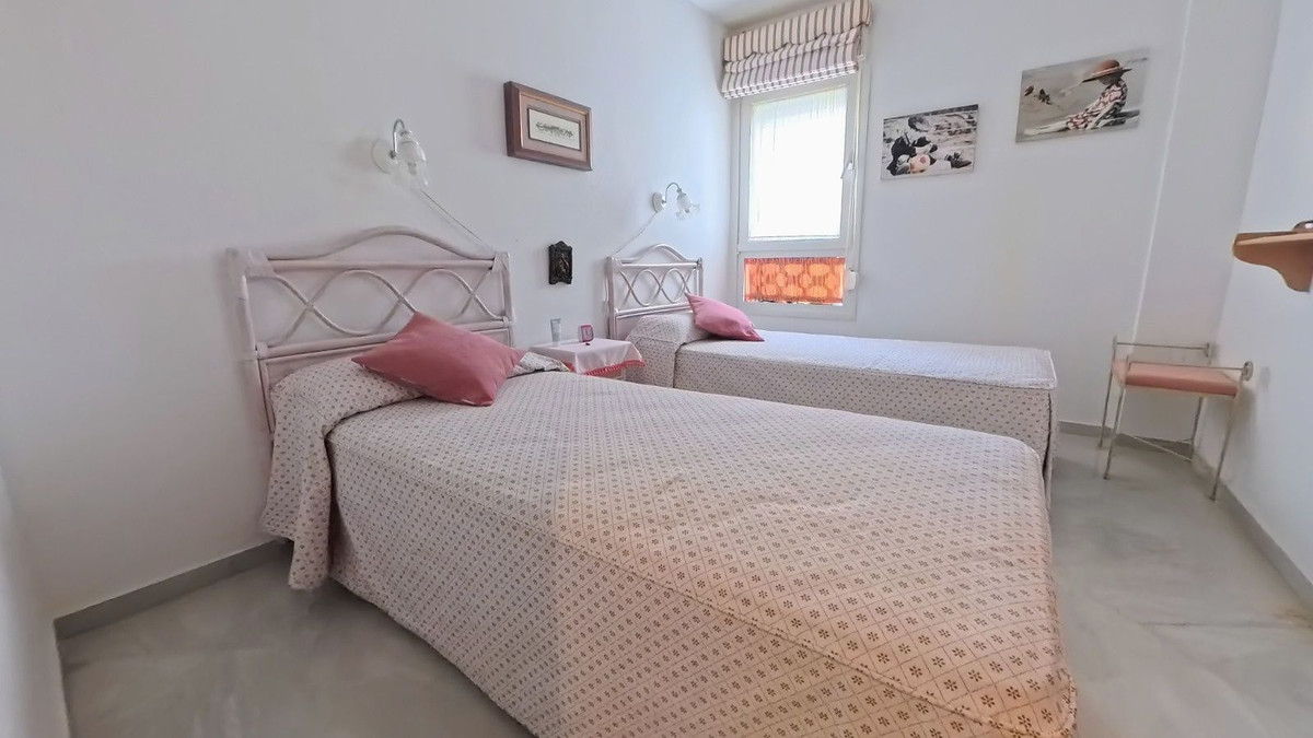 Appartement te koop in La Carihuela | 3 slaapkamers H5350096