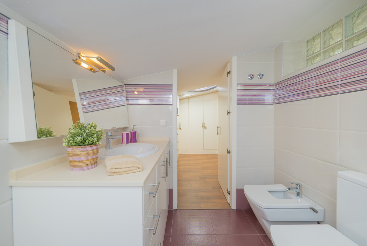 Property main view 40