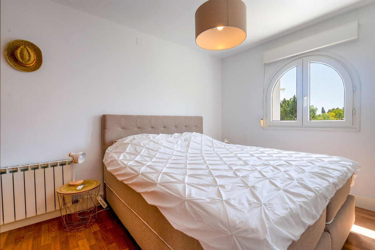 Appartement te koop in La Carihuela | 4 slaapkamers H5473531