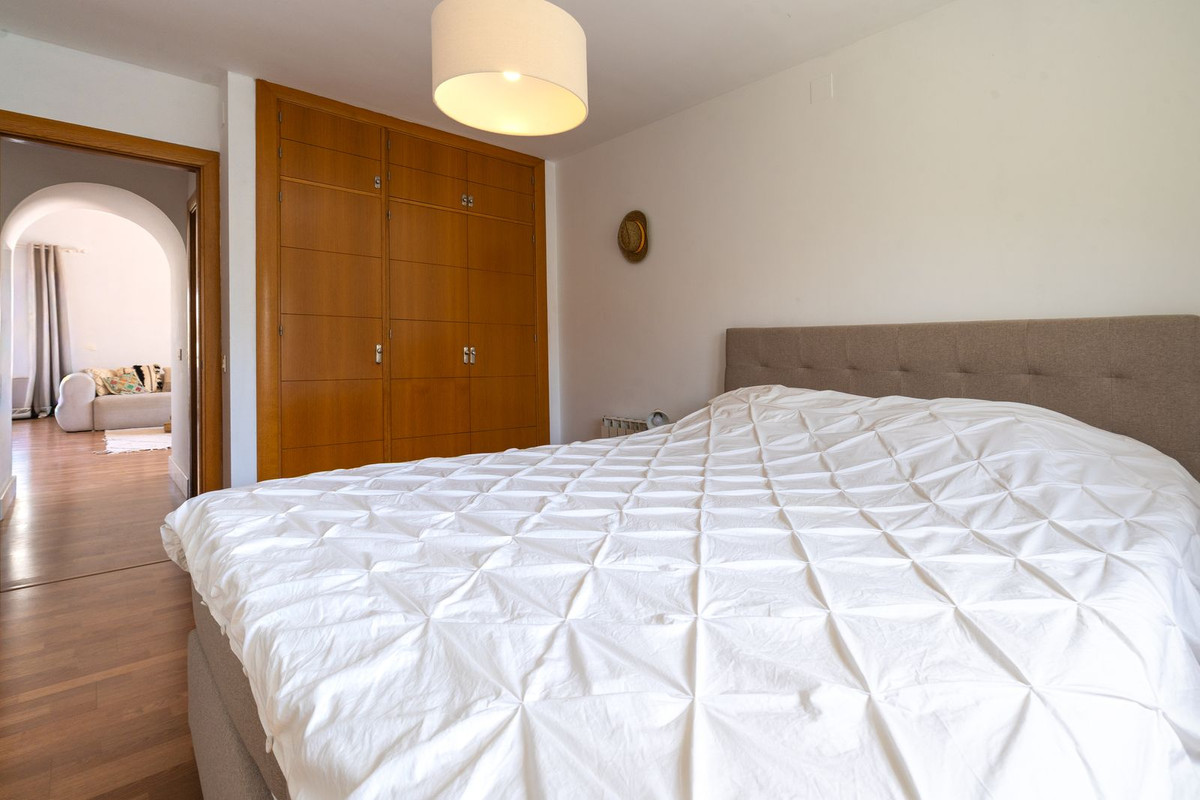 Appartement te koop in La Carihuela | 4 slaapkamers H5473531