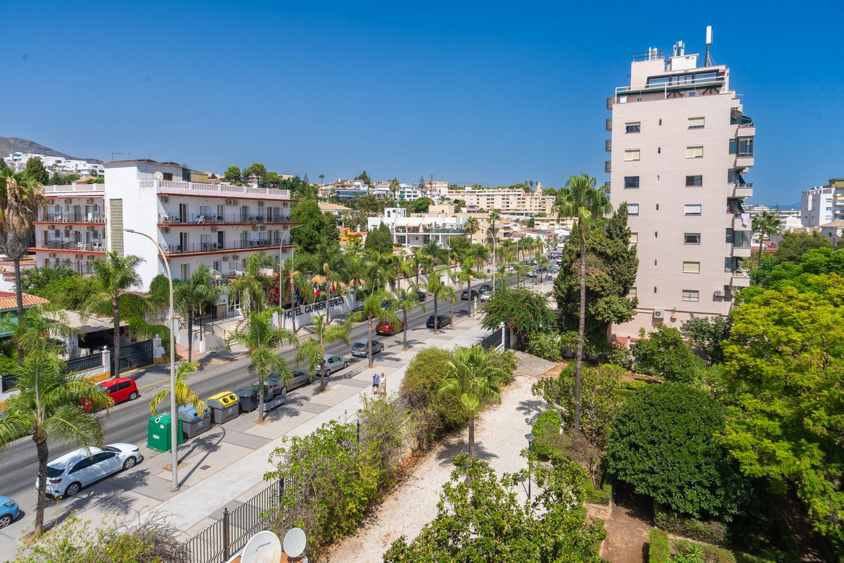 Appartement te koop in La Carihuela | 4 slaapkamers H5473531