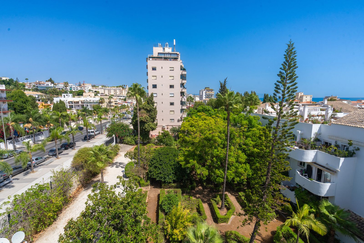 Appartement te koop in La Carihuela | 4 slaapkamers H5473531