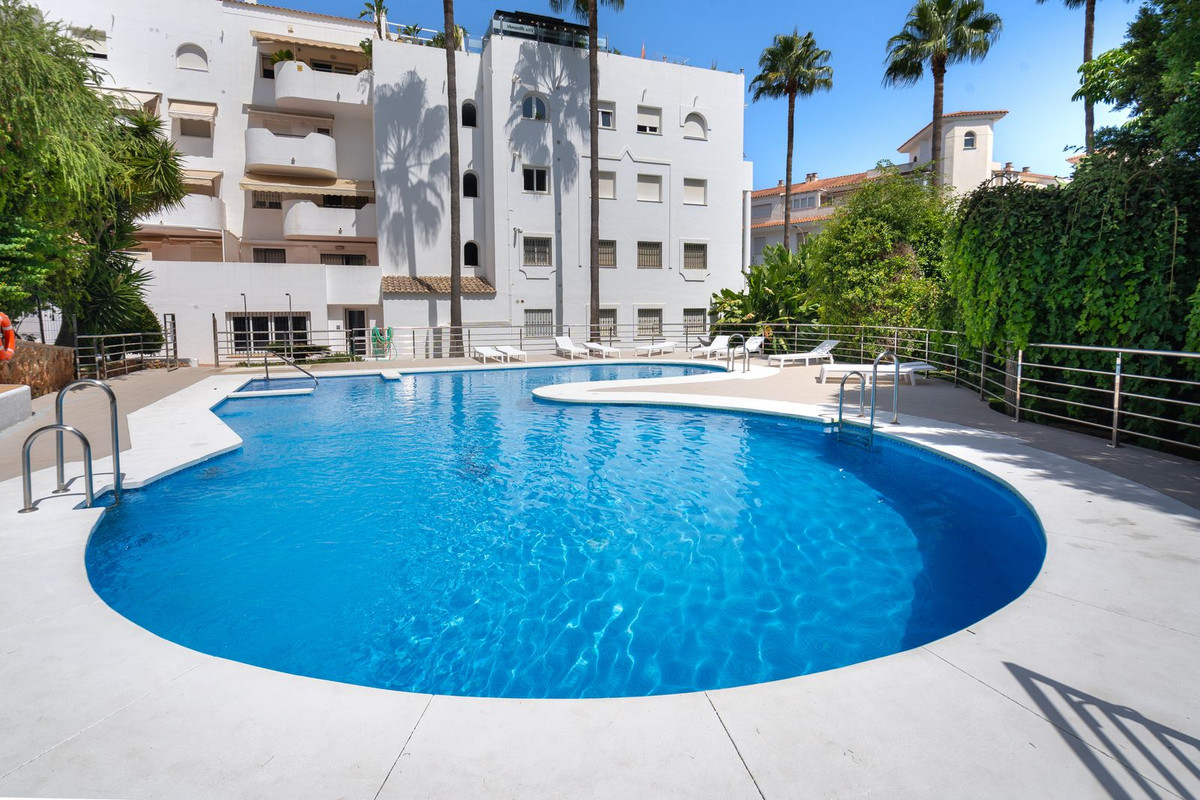 Appartement te koop in La Carihuela | 4 slaapkamers H5473531