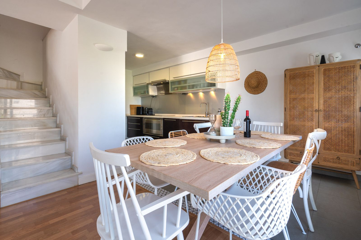 Appartement te koop in La Carihuela | 4 slaapkamers H5473531