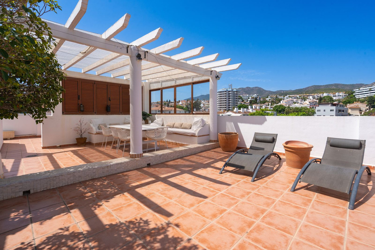 Appartement te koop in La Carihuela | 4 slaapkamers H5473531