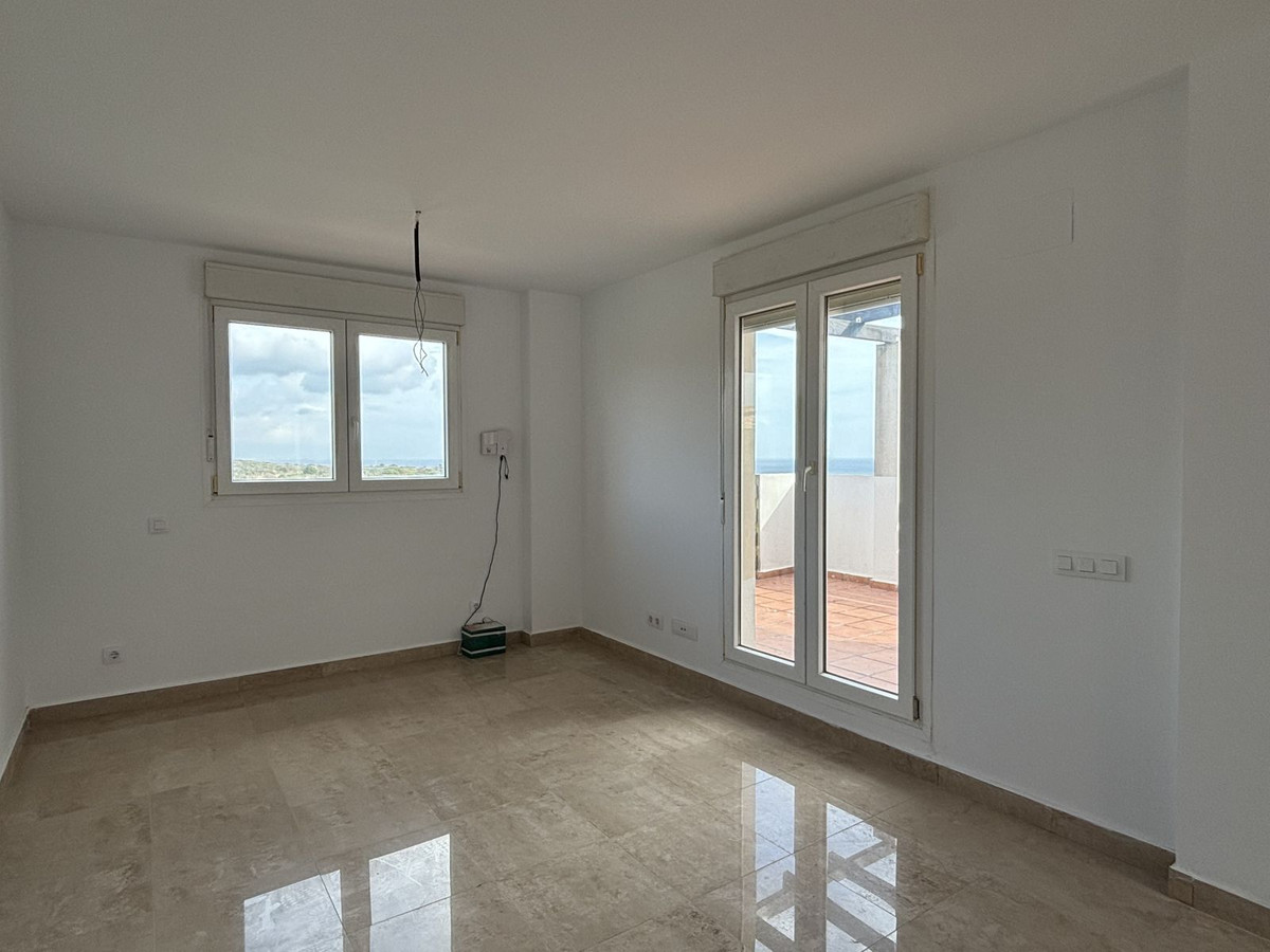 Duplex in La Duquesa-4