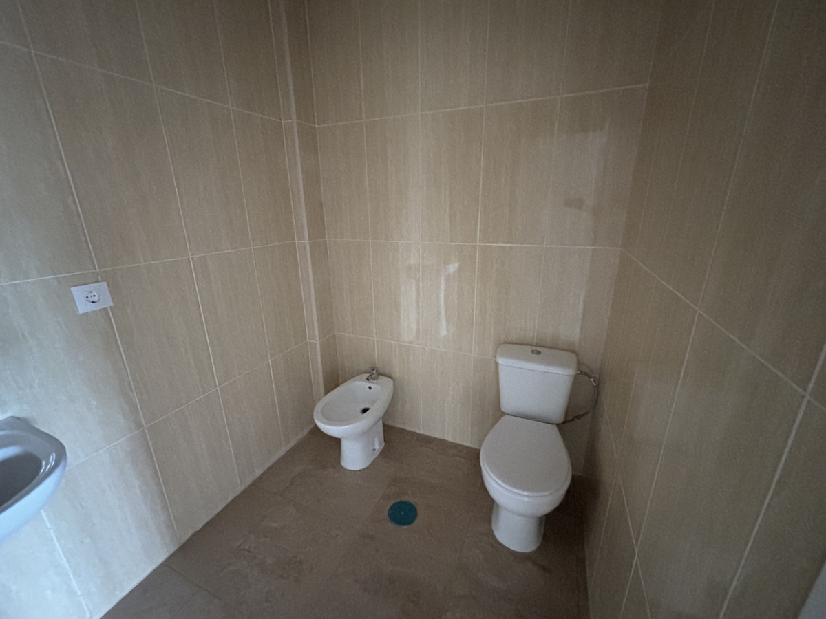 Apartment for sale in La Duquesa | 2 bedrooms H4693651