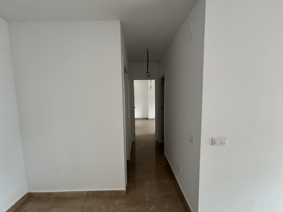 Apartment for sale in La Duquesa | 2 bedrooms H4693651