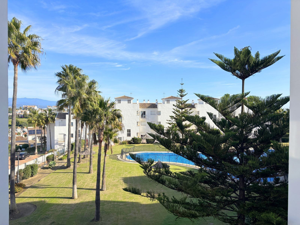 Appartement te koop in La Duquesa | 2 slaapkamers H4954390