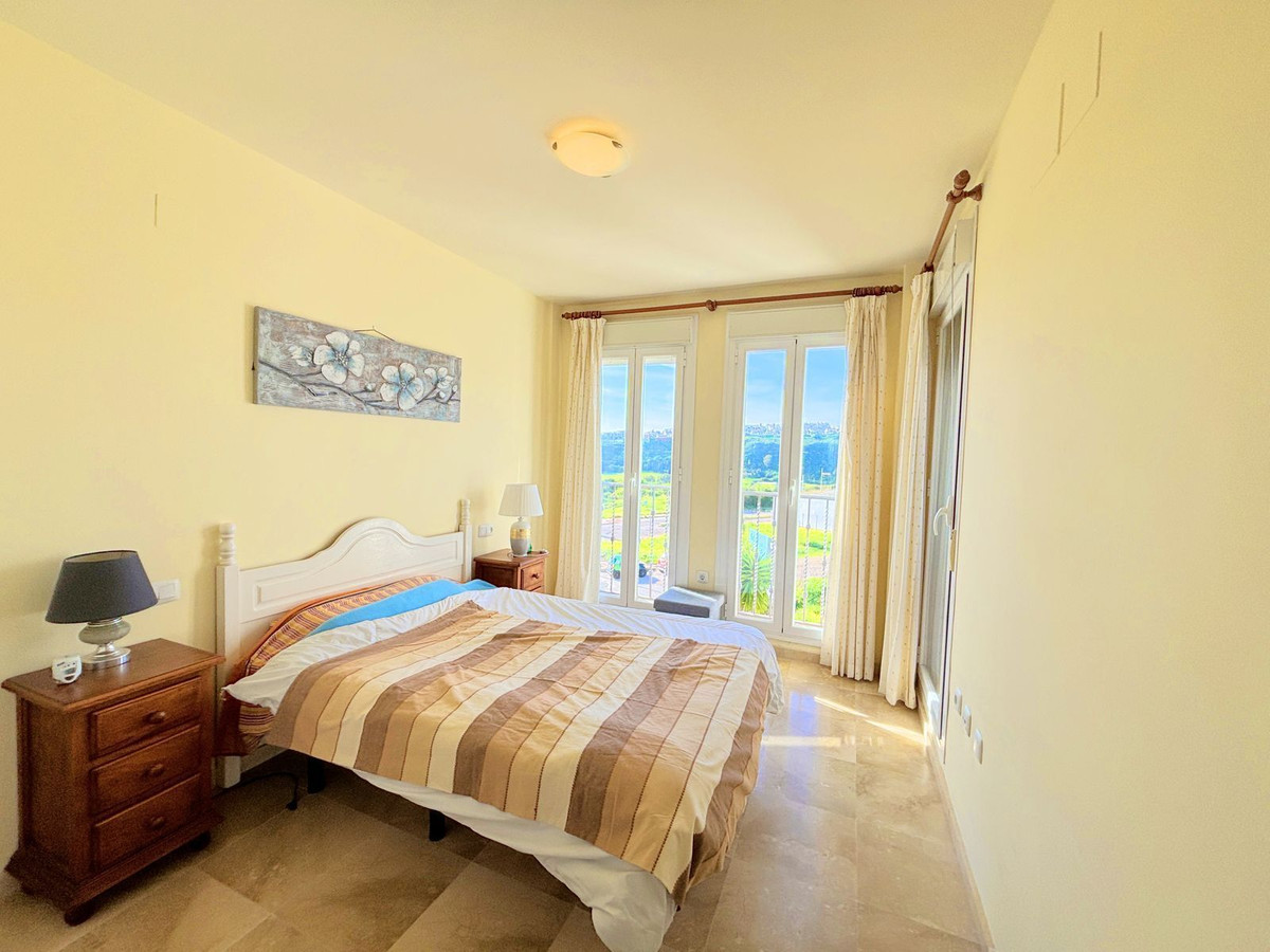 Appartement te koop in La Duquesa | 2 slaapkamers H4954390