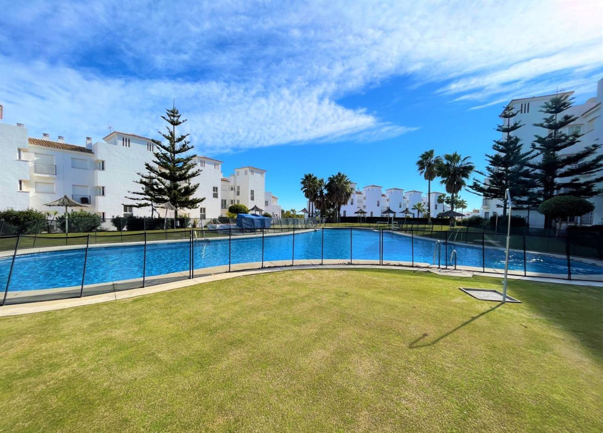 Appartement te koop in La Duquesa | 2 slaapkamers H4954390