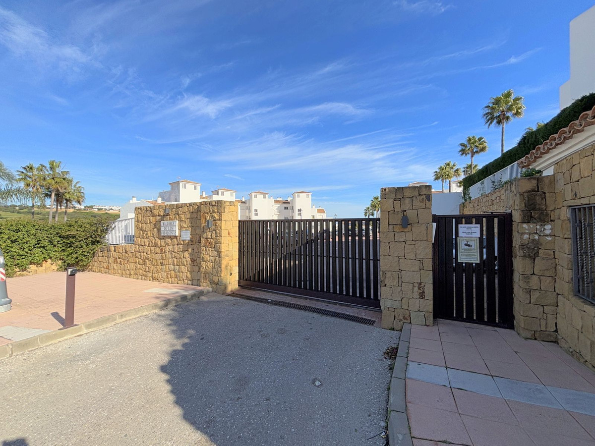 Appartement te koop in La Duquesa | 2 slaapkamers H4954390