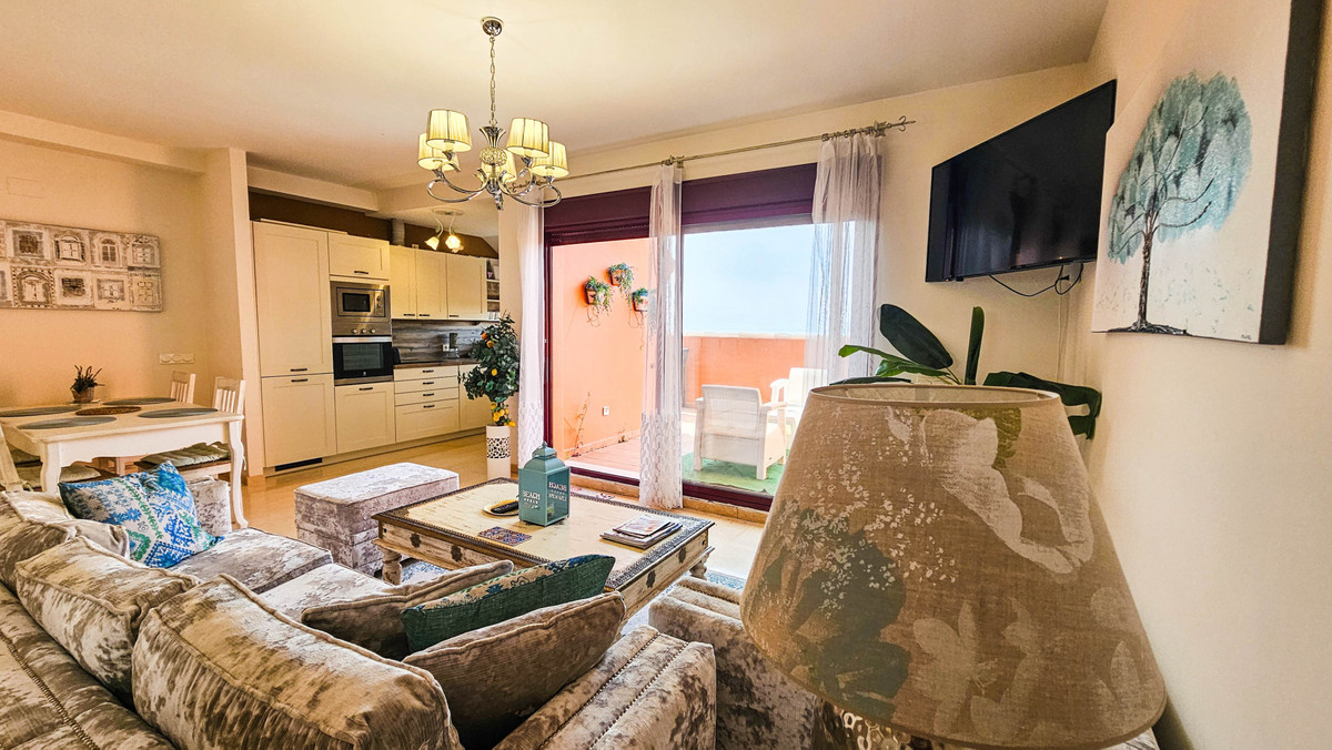 Penthouse in La Duquesa-20