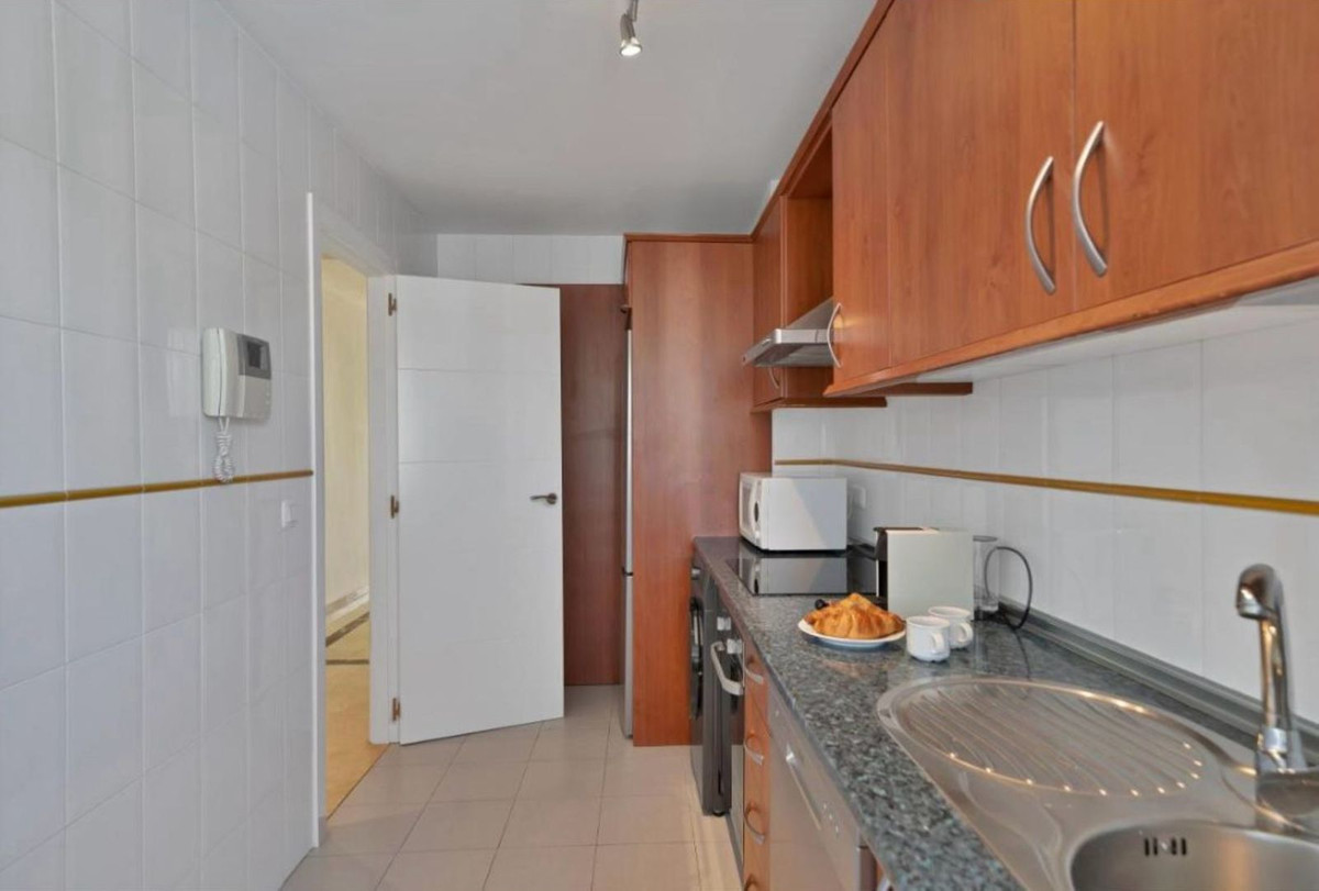 Tussenverdieping Appartement in La Duquesa-10