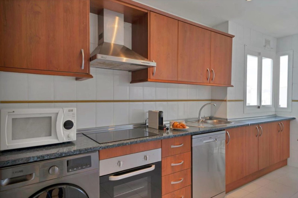 Tussenverdieping Appartement in La Duquesa-9