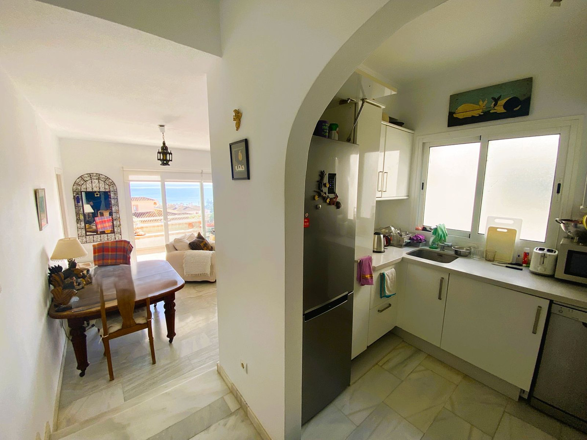 Bovenverdieping Appartement in La Duquesa-10