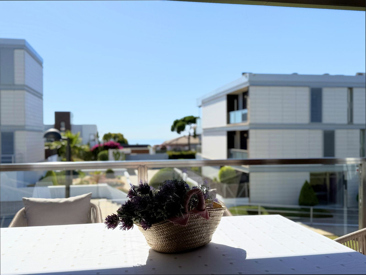 Appartement te koop in La Duquesa | 3 slaapkamers H5051179