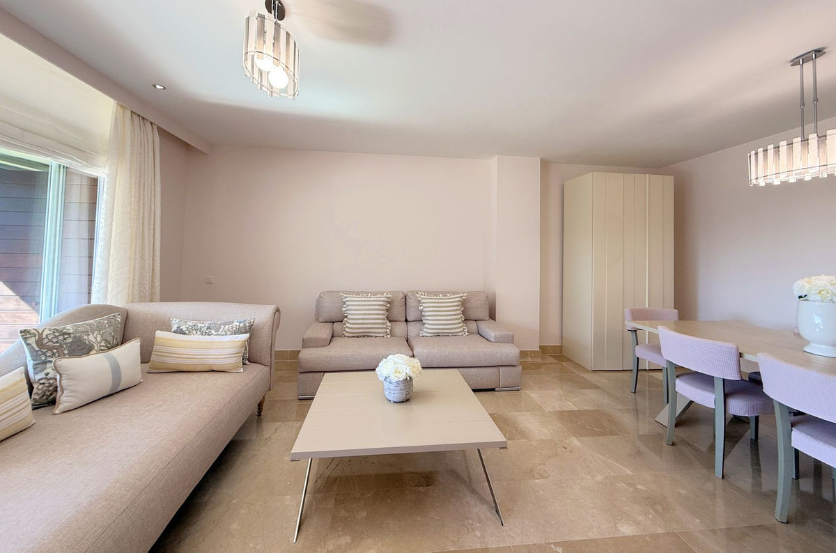 Appartement te koop in La Duquesa | 3 slaapkamers H5051179