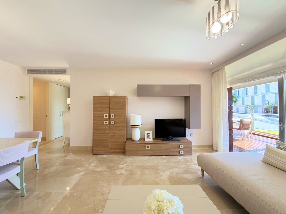 Appartement te koop in La Duquesa | 3 slaapkamers H5051179