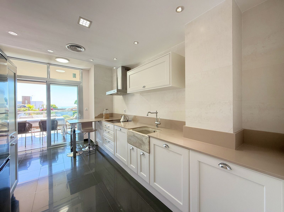 Appartement te koop in La Duquesa | 3 slaapkamers H5051179