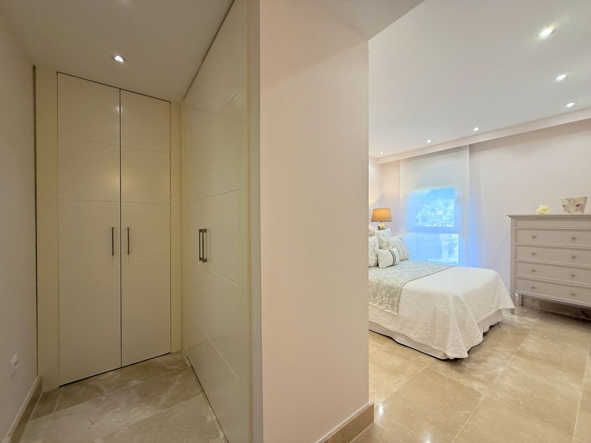 Appartement te koop in La Duquesa | 3 slaapkamers H5051179