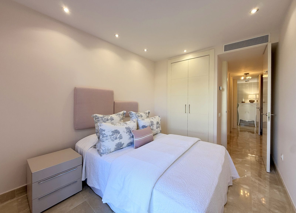 Appartement te koop in La Duquesa | 3 slaapkamers H5051179