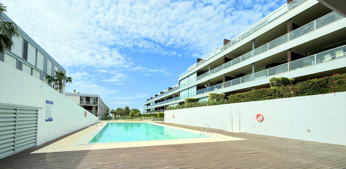 Appartement te koop in La Duquesa | 3 slaapkamers H5051179