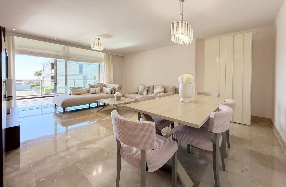 Appartement te koop in La Duquesa | 3 slaapkamers H5051179