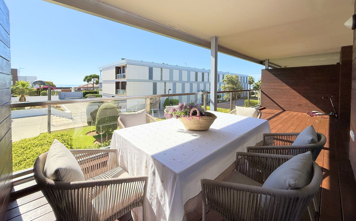 Appartement te koop in La Duquesa | 3 slaapkamers H5051179