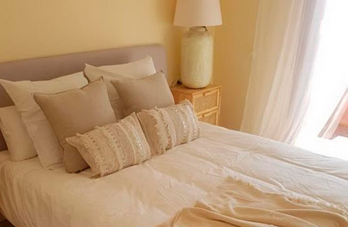 Apartment for sale in La Duquesa | 2 bedrooms H5066878