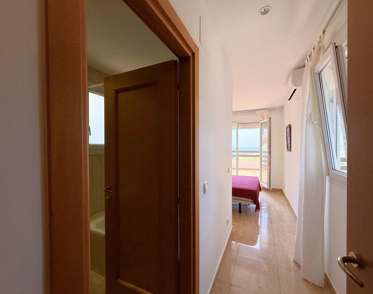 Appartement te koop in La Duquesa | 2 slaapkamers H5068336