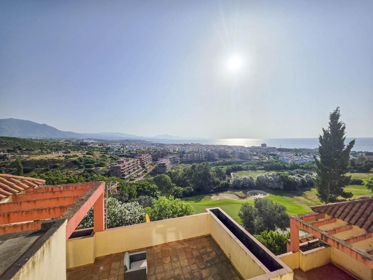 Appartement te koop in La Duquesa | 3 slaapkamers H5076661