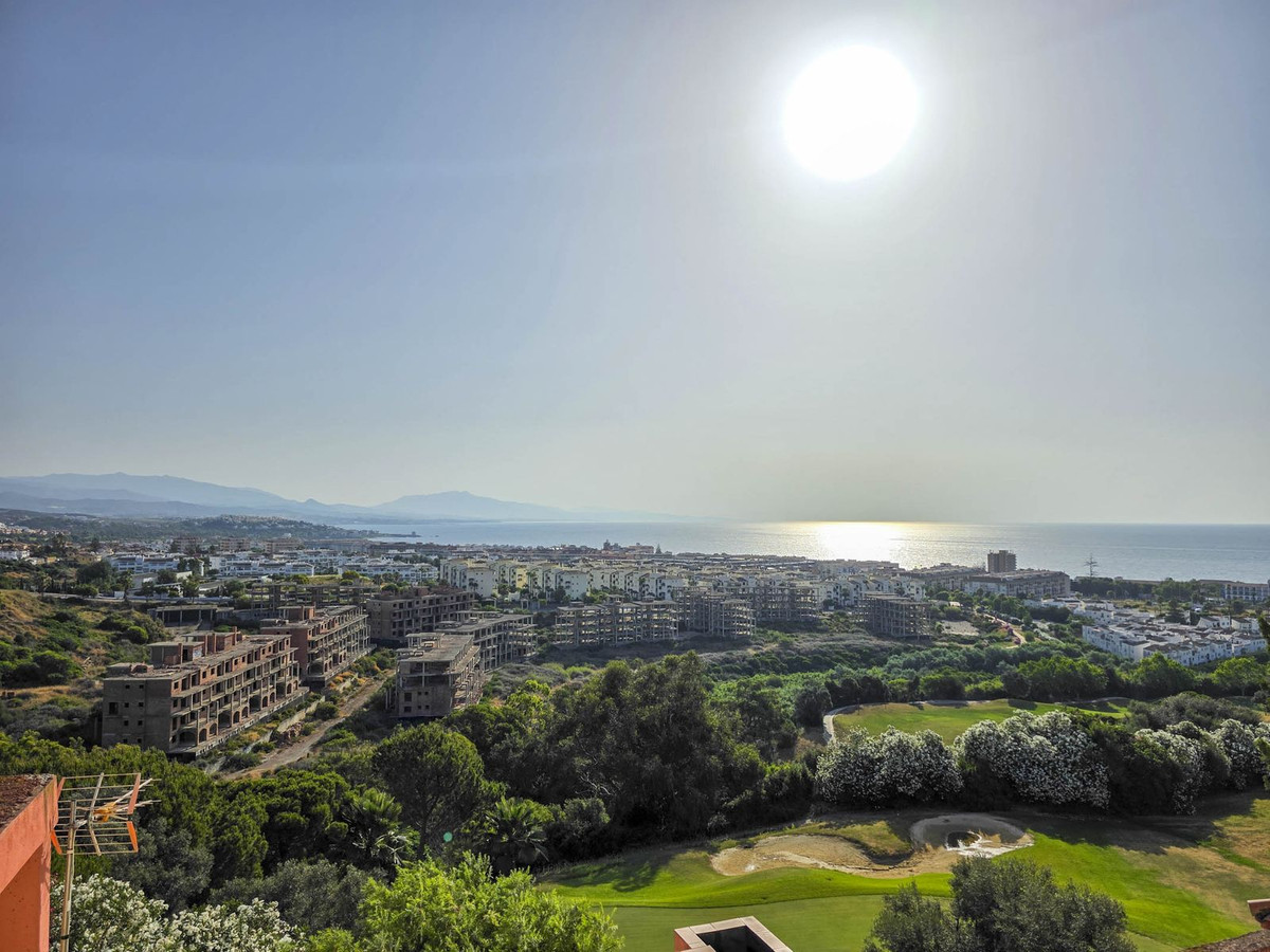 Appartement te koop in La Duquesa | 3 slaapkamers H5076661