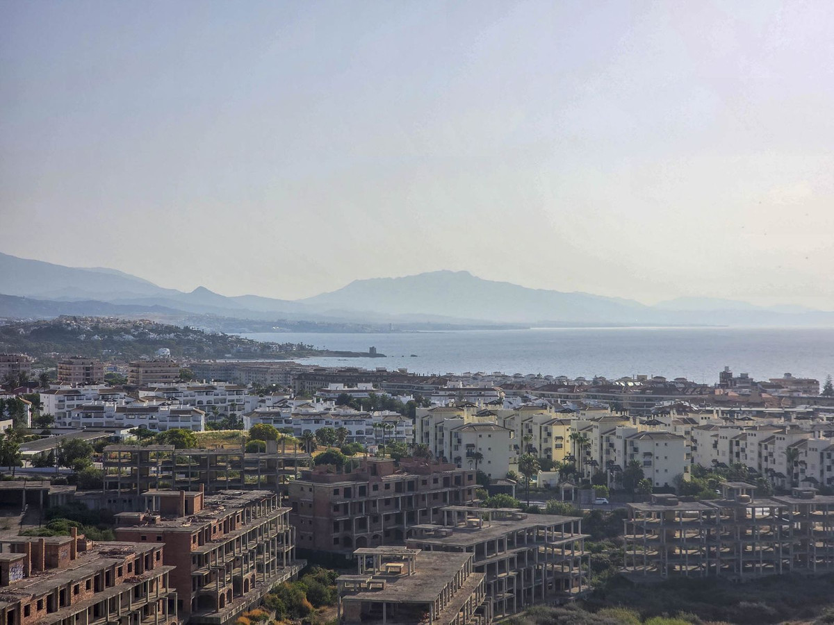 Appartement te koop in La Duquesa | 3 slaapkamers H5076661