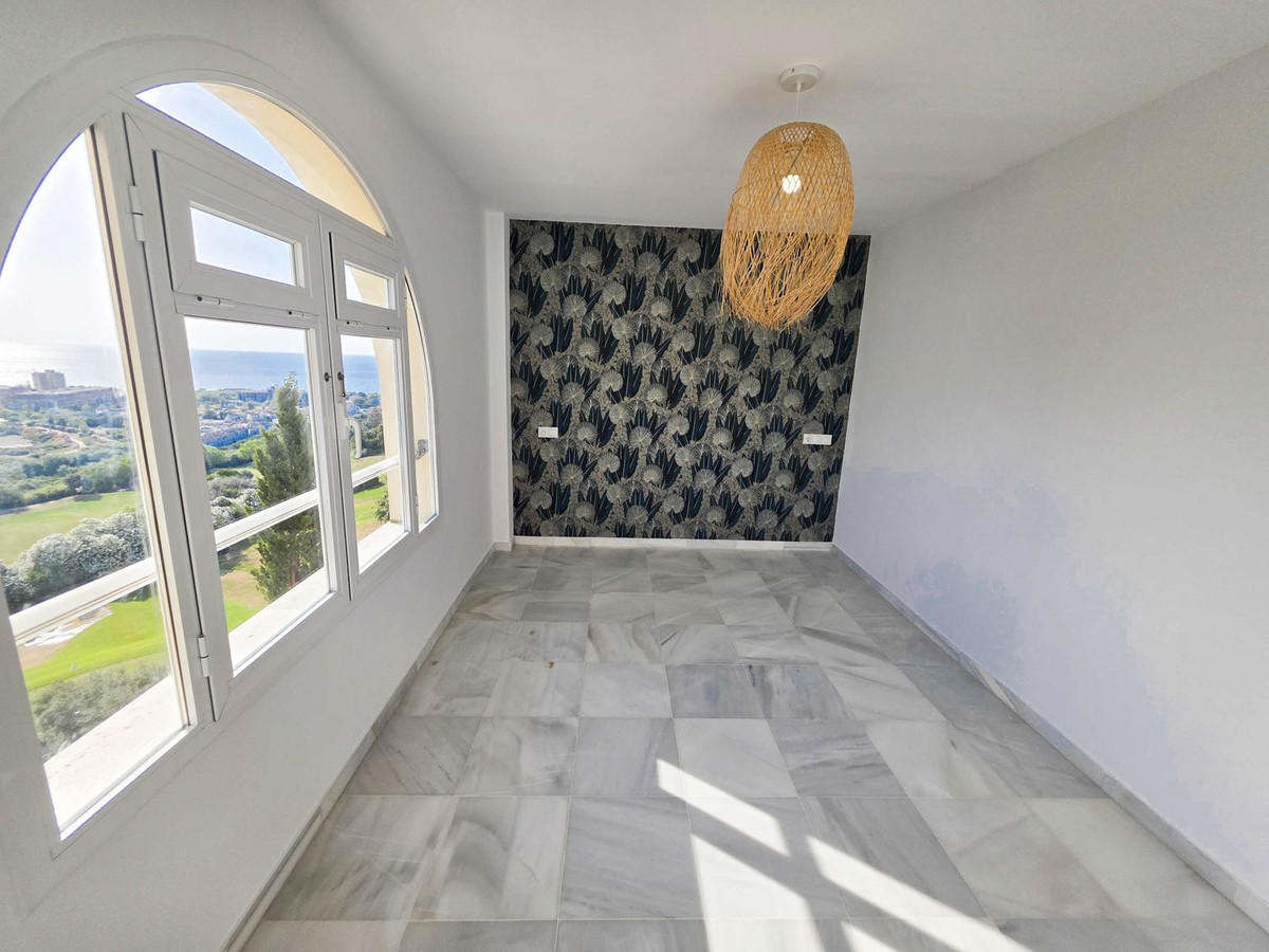 Appartement te koop in La Duquesa | 3 slaapkamers H5076661
