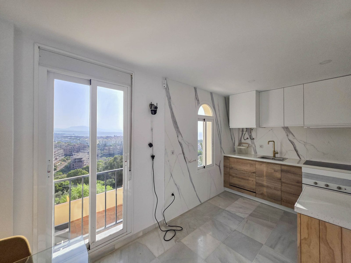 Appartement te koop in La Duquesa | 3 slaapkamers H5076661