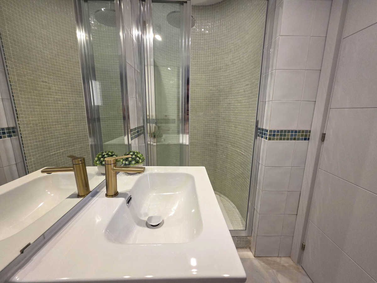 Appartement te koop in La Duquesa | 3 slaapkamers H5076661