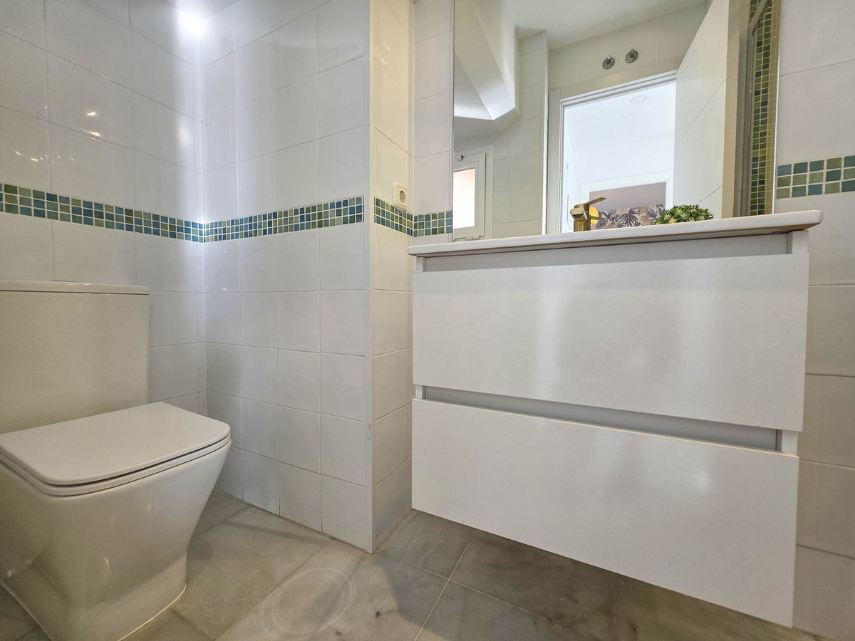 Appartement te koop in La Duquesa | 3 slaapkamers H5076661