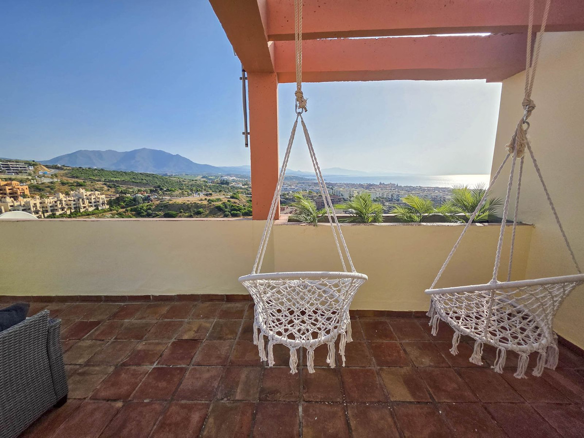 Appartement te koop in La Duquesa | 3 slaapkamers H5076661
