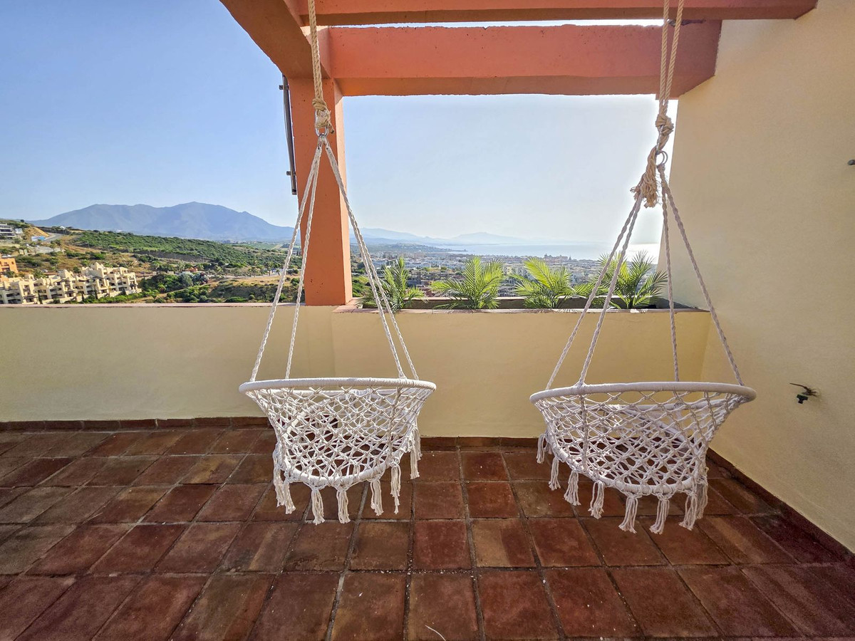 Appartement te koop in La Duquesa | 3 slaapkamers H5076661
