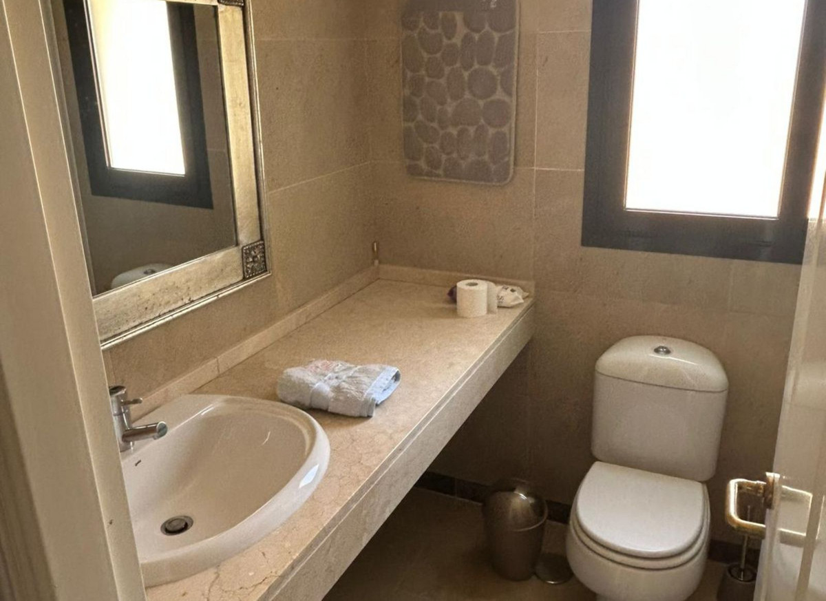 Appartement te koop in La Duquesa | 2 slaapkamers H5079223
