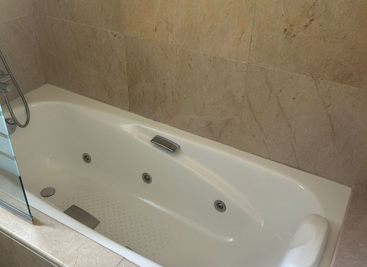 Appartement te koop in La Duquesa | 2 slaapkamers H5079223