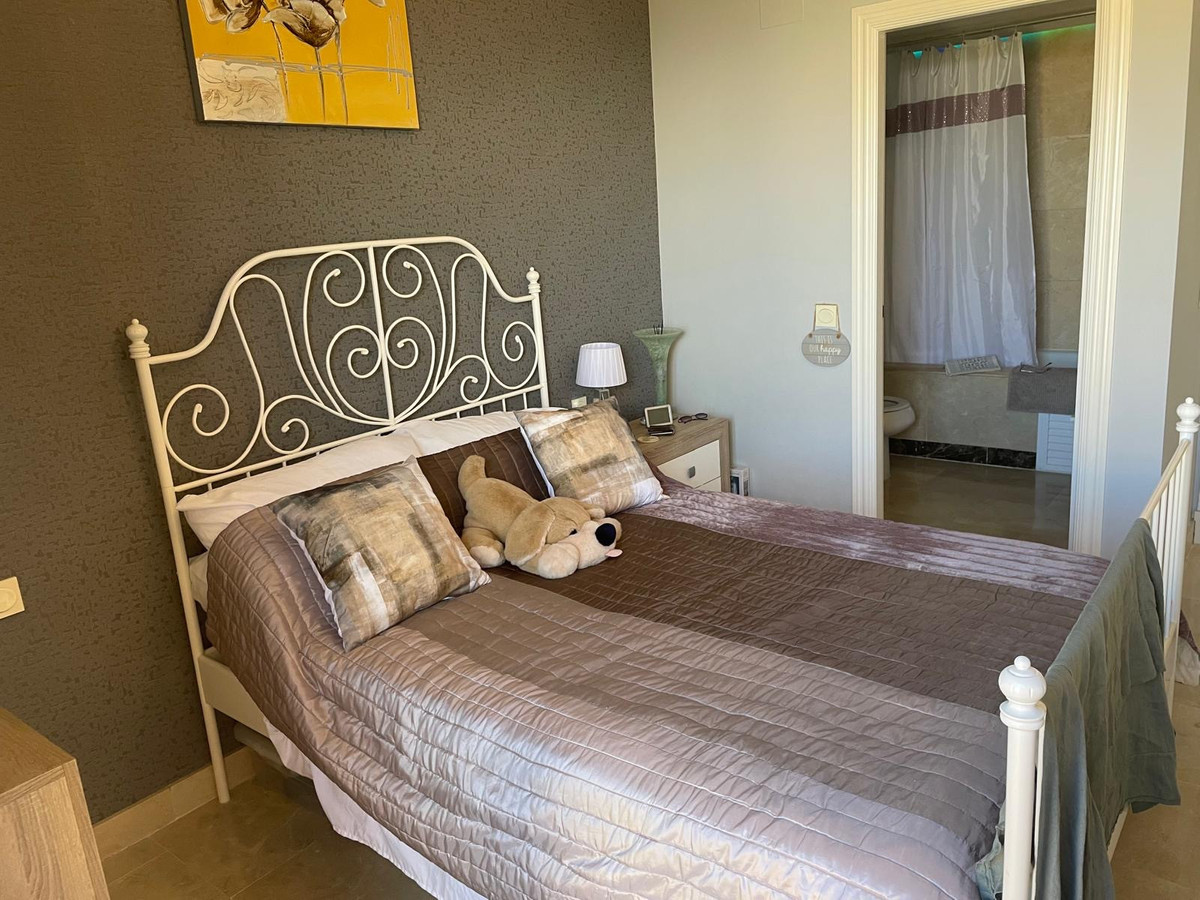 Penthouse te koop in La Duquesa | 2 slaapkamers H5079421