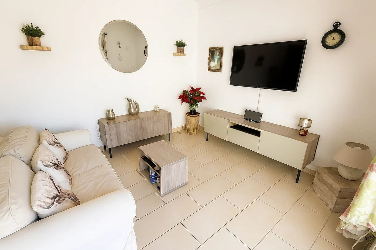 Appartement te koop in La Duquesa | 1 slaapkamers H5080912