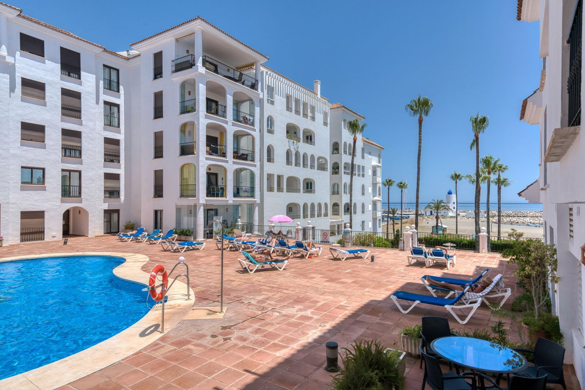 Appartement te koop in La Duquesa | 2 slaapkamers H5084146