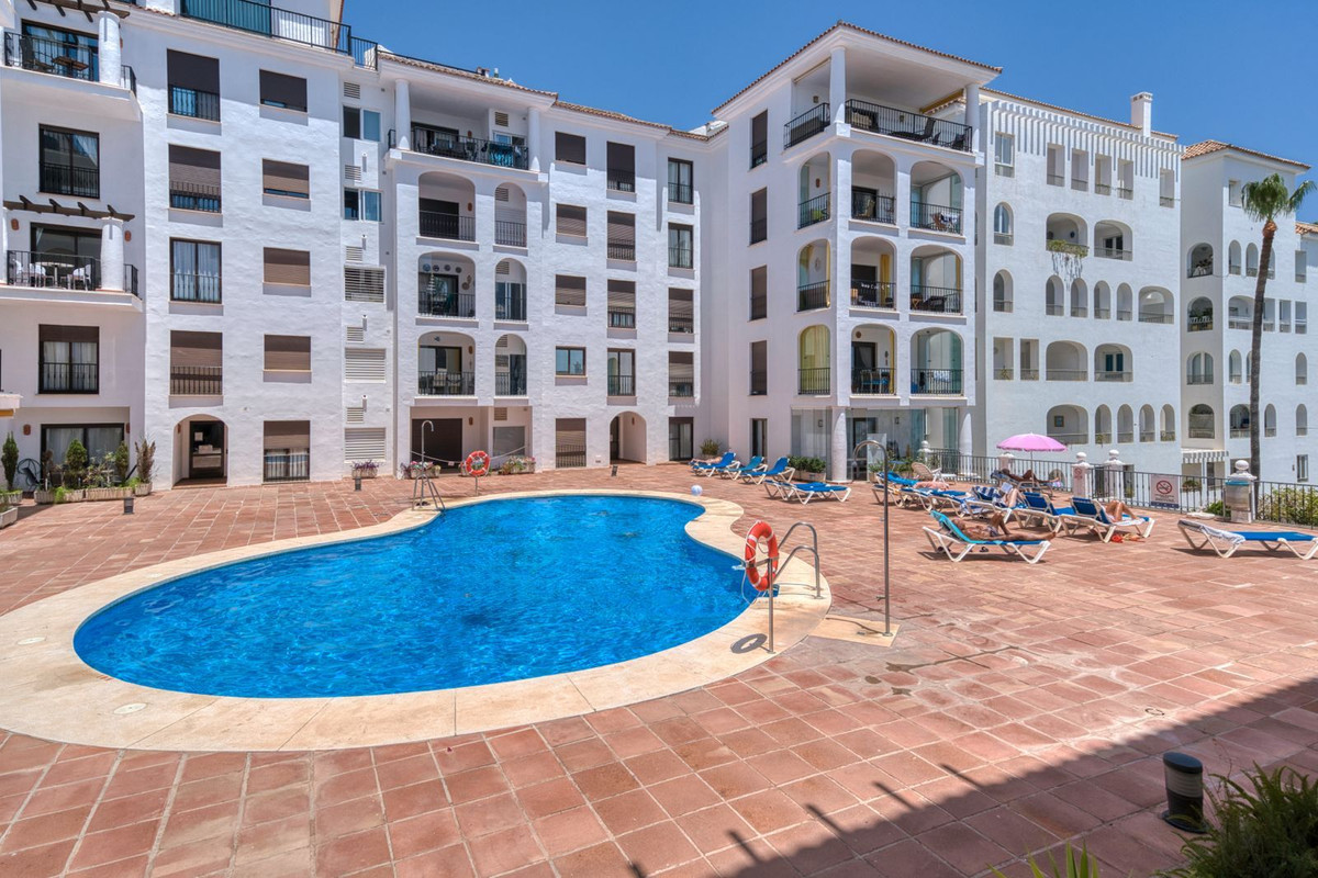 Appartement te koop in La Duquesa | 2 slaapkamers H5084146