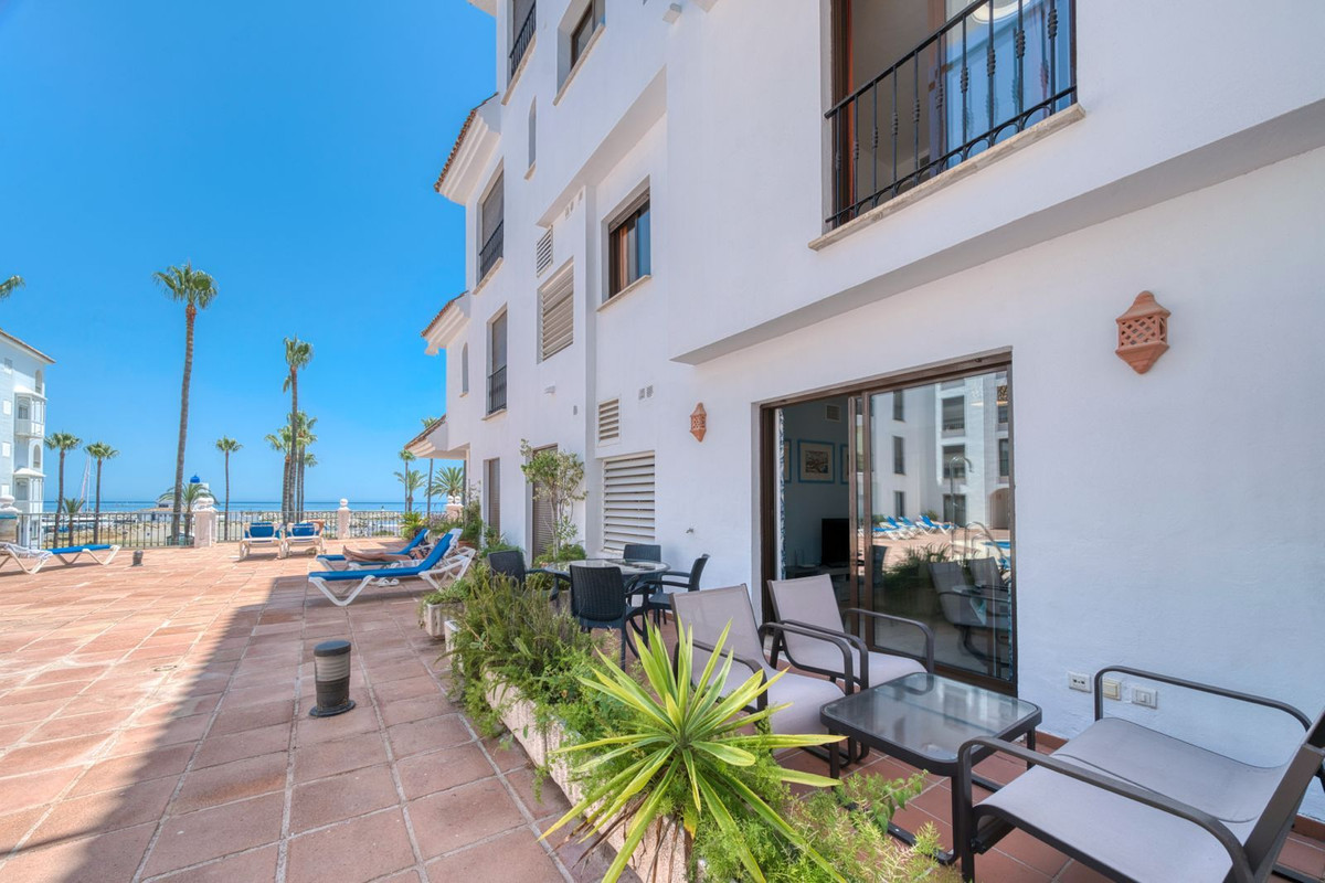 Appartement te koop in La Duquesa | 2 slaapkamers H5084146