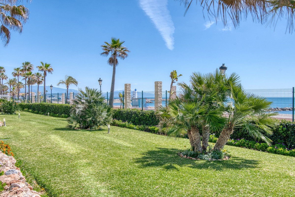 Appartement te koop in La Duquesa | 2 slaapkamers H5103073