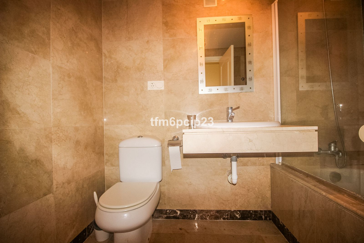 Appartement te koop in La Duquesa | 2 slaapkamers H5115388